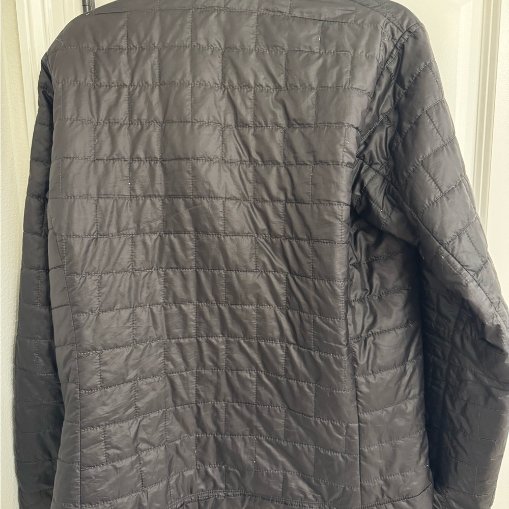 Patagonia Men’s Black Nano Puff Jacket - Picture 2 of 3